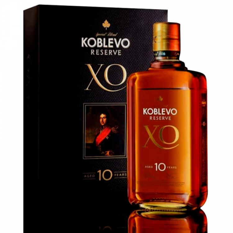 Бренди Коблево Reserve 10 лет выдержки 0.5 л 40% в подарочной упаковке (4820182220531) Бренди Коблево Reserve 10 лет выдержки 0.5 л 40% в подарочной упаковке (4820182220531)