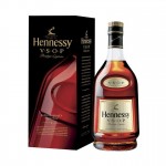 Коньяк Hennessy VSOP 6 лет выдержки 0.35 л 40% в подарочной упаковке (3245990062417) Коньяк Hennessy VSOP 6 лет выдержки 0.35 л 40% в подарочной упаковке (3245990062417)