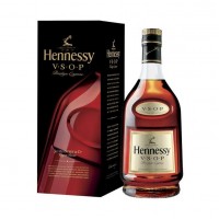 Коньяк Hennessy VSOP 6 лет выдержки 0.35 л 40% в подарочной упаковке (3245990062417)