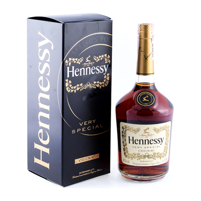Коньяк Hennessy VS 4 года выдержки 1.5 л 40% (3245990250005)